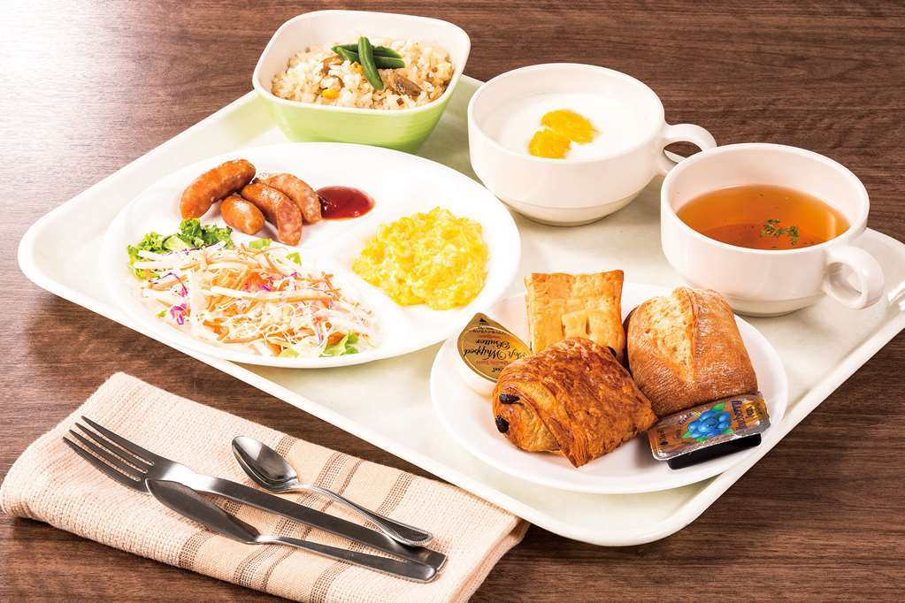 Comfort Inn Omihachiman Restaurant photo